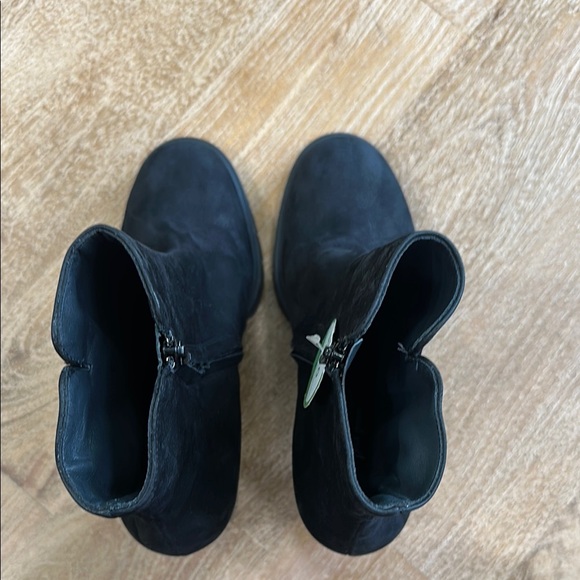 NWOT Paul Green Selma Ankle Boot 8 - Picture 4 of 7